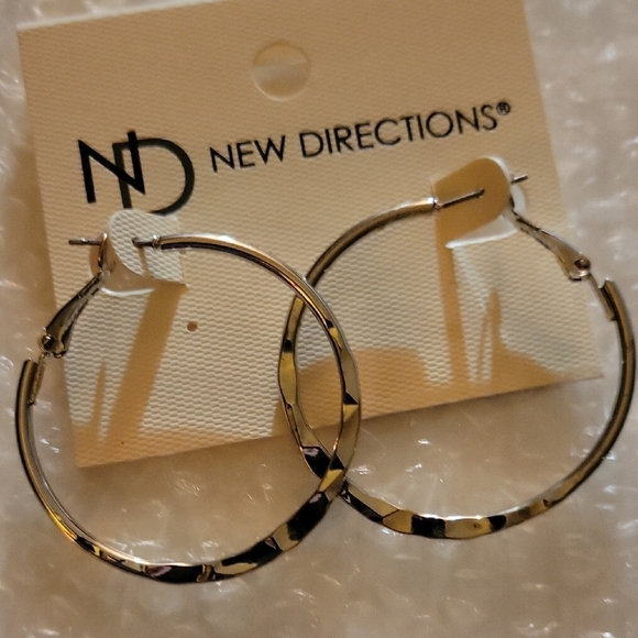 New Directions Silver Hoop Earrings - Picture 1 of 1